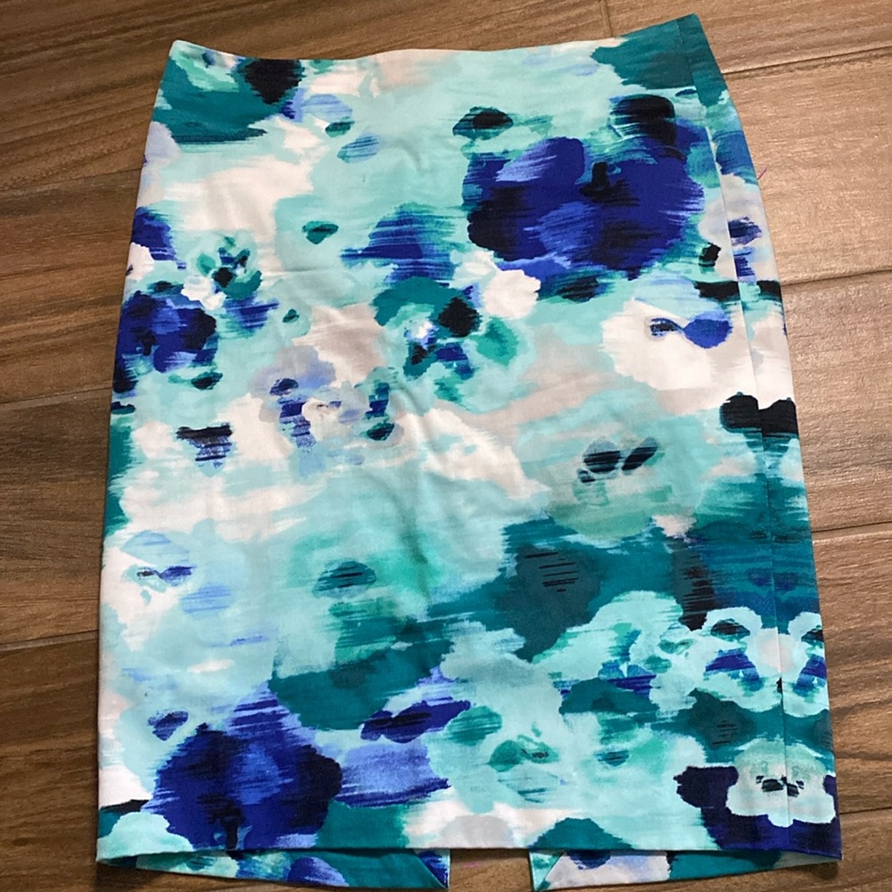 WHBM pencil skirt watercolor print
